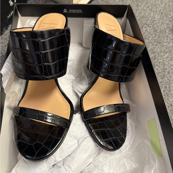 INC International Concepts Shoes - INC International Concepts Black Croc-Pattern Sandals